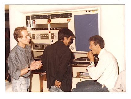 Joan Ribas, Dj Pippi y Alfredo principios de los 80 en la cabina vieja de Pacha Ibiza copy