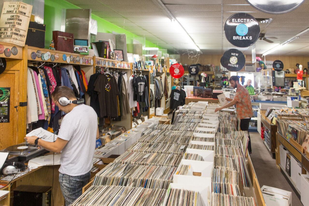 Detroit-Threads-Record-Store
