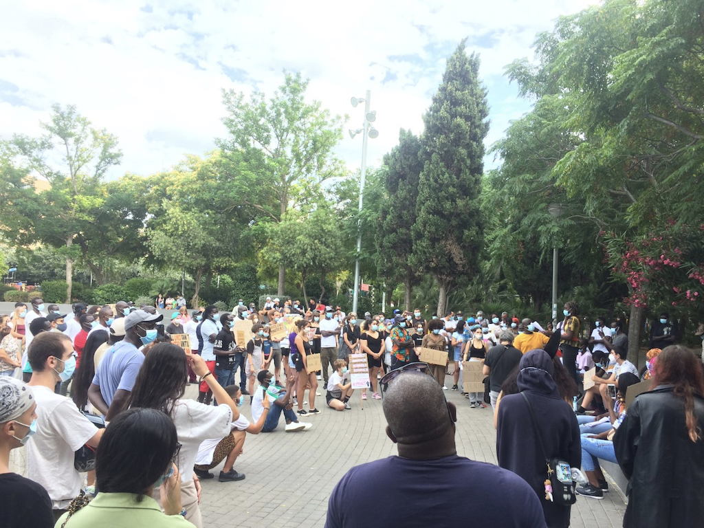 CHRIS ENGLISH IMAGE 2