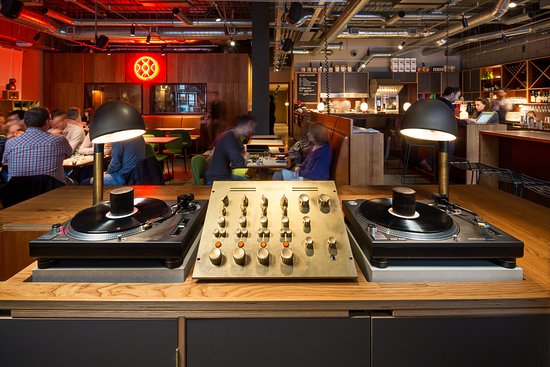 spiritland-dj-booth kings cross