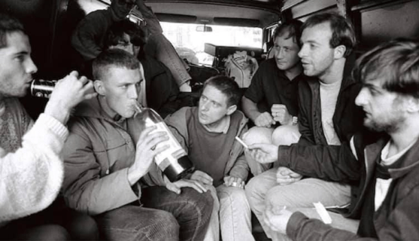 Andy Thomas Happy Mondays Back Of The Van Edit