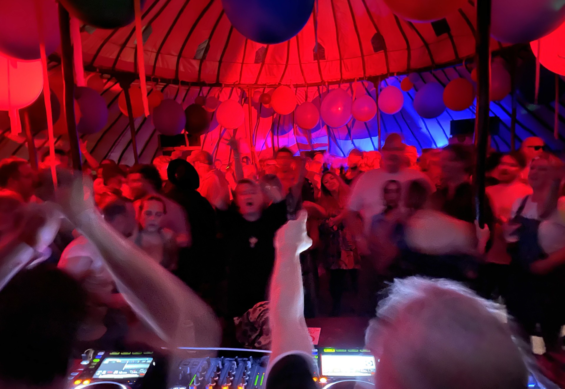 idjut boys thumbnail_IMG_2325